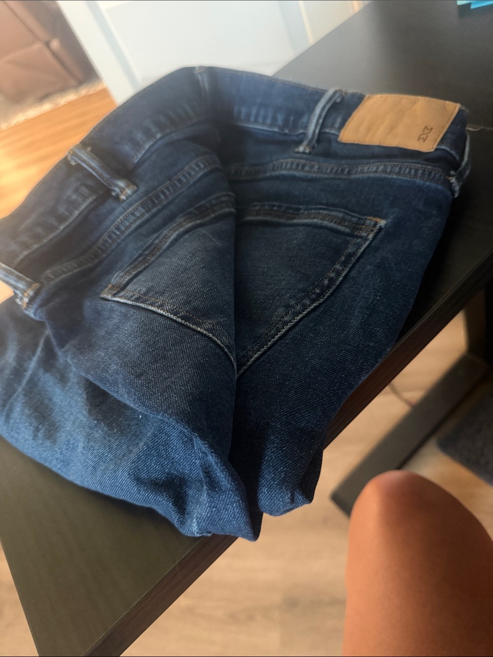 Men's Straight Dark Blue Denim Jeans - Reliable Everyday Style